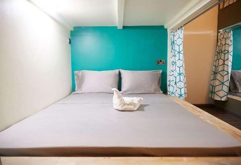 旅馆 Lost & Found Dooms