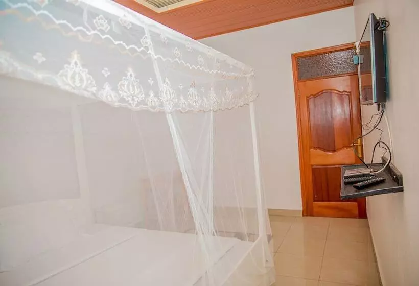 تختخواب و صبحانه Leisere Inn