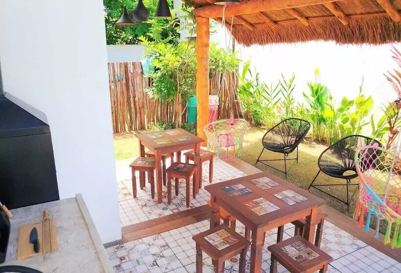 Hostelli Mar Turquesa Eco Pousada