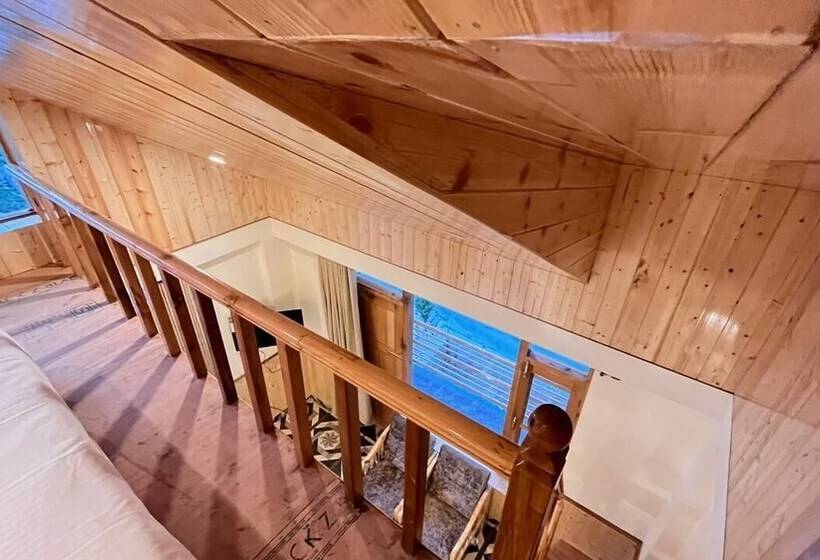 Hotel Bsr Resort By Apple Orchards