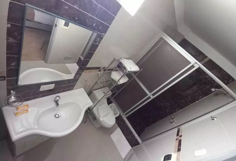 هتل Buongiorno Suites Sullana Ii