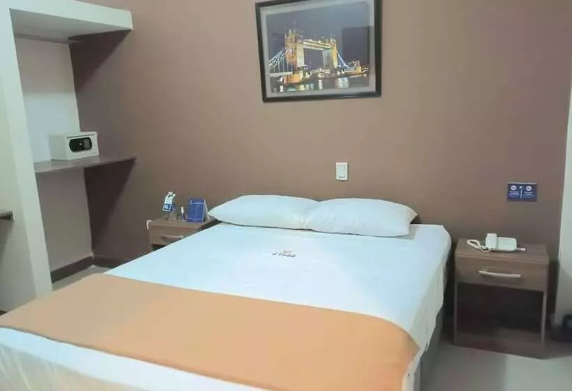 هتل Buongiorno Suites Sullana Ii