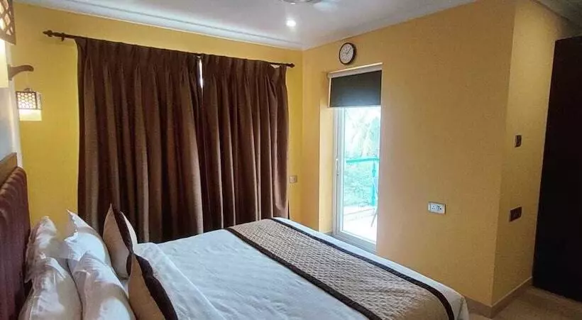 Hôtel Candolim Suites