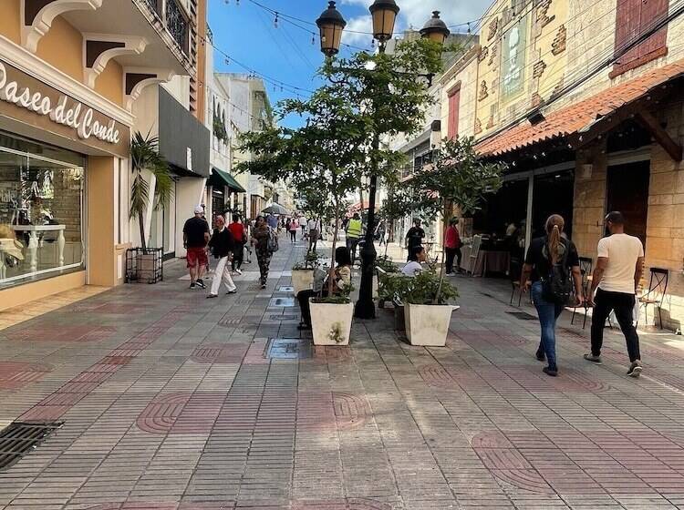 هتل Colonial Blanco