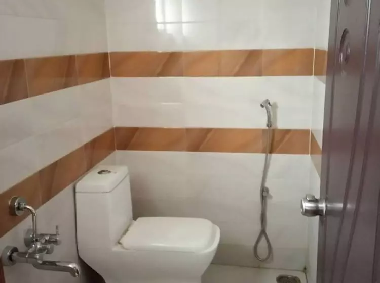ホテル Iroomz Way Inn