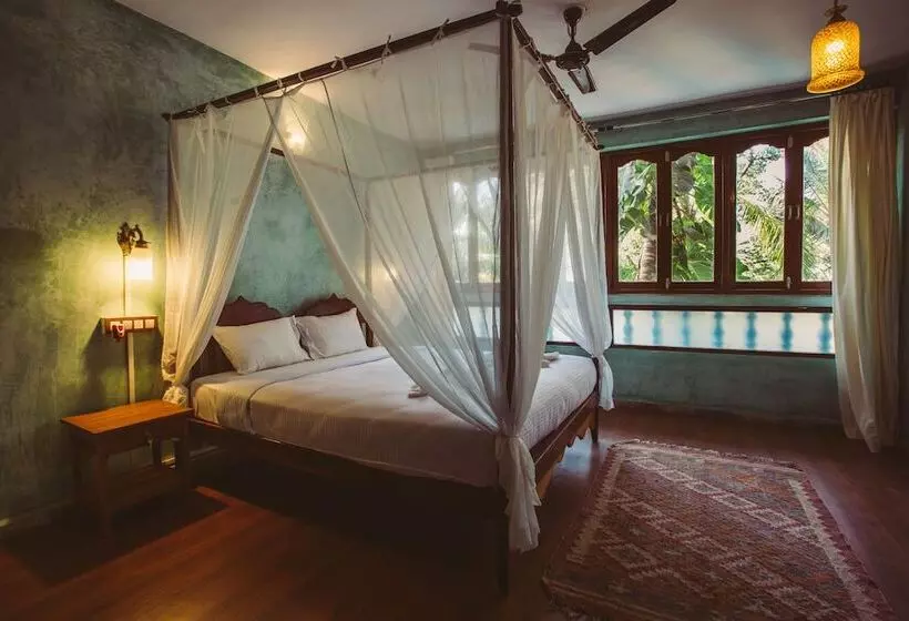 ホテル Nalanda Retreat Goa By Mandrem Beach