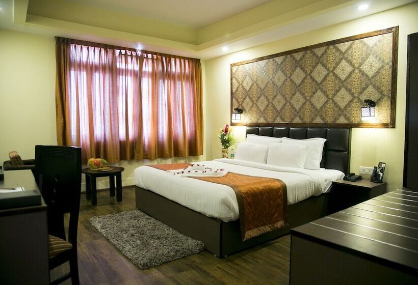 Отель New Orchid Lords Inn Gangtok