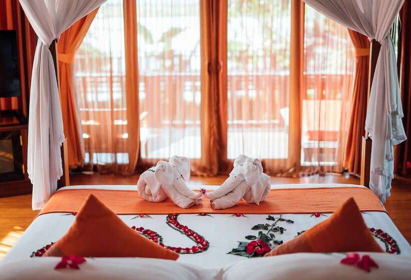 هتل One Myanmar Resort Inle