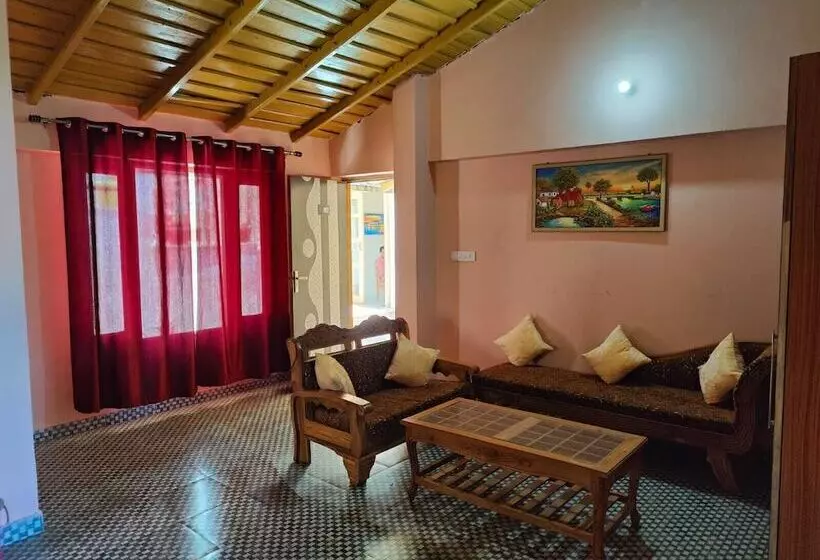 Hotelli Ramgarh Inn