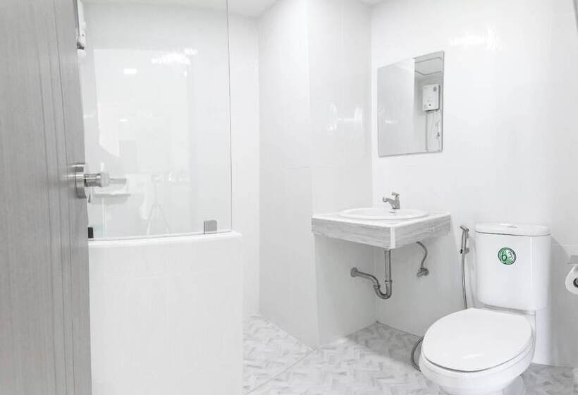 فندق Sananwan Hometel