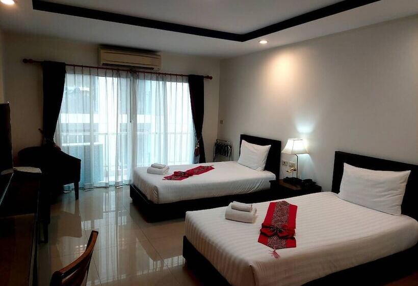 호텔 Soi 2 Inn Pattaya