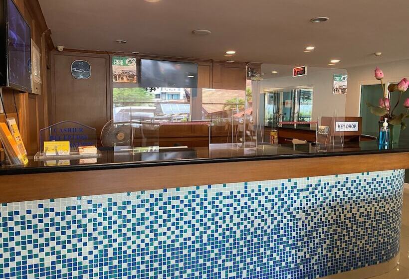 호텔 Soi 2 Inn Pattaya