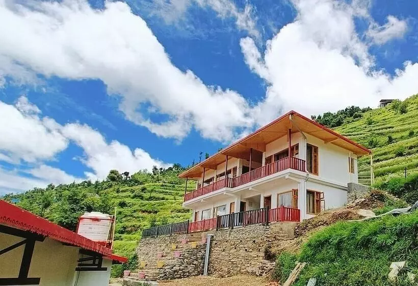 هتل The Vintage Hill Village   Himalayan Boutique Resort