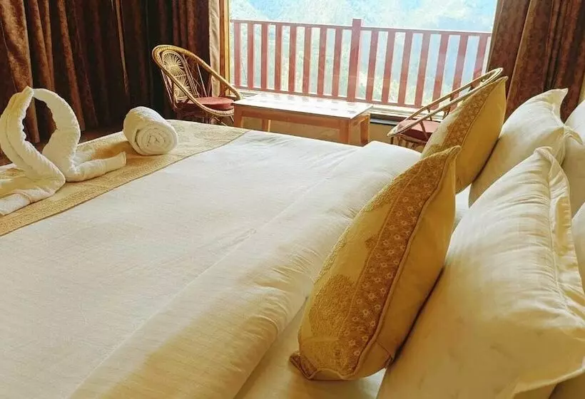 هتل The Vintage Hill Village   Himalayan Boutique Resort