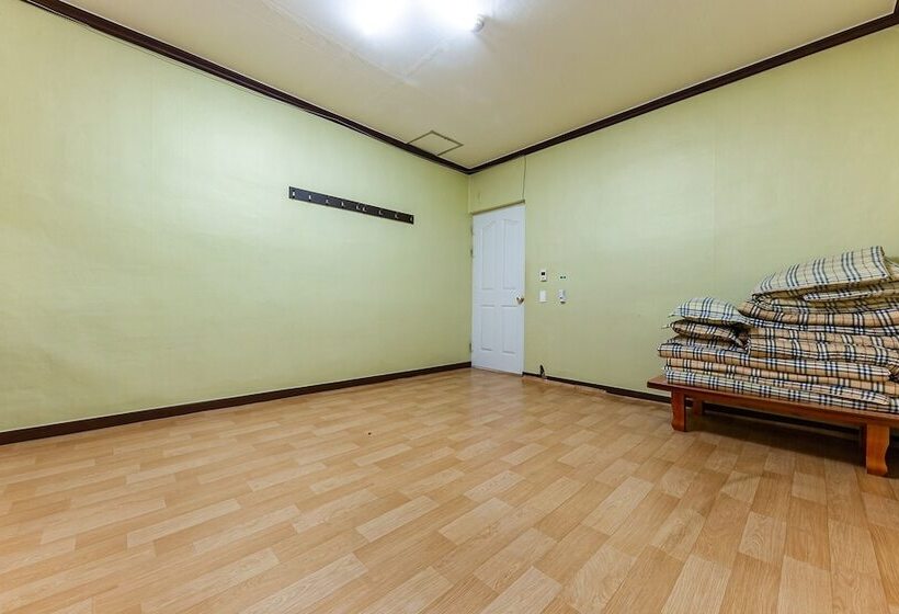 Motel Boeun Green Park