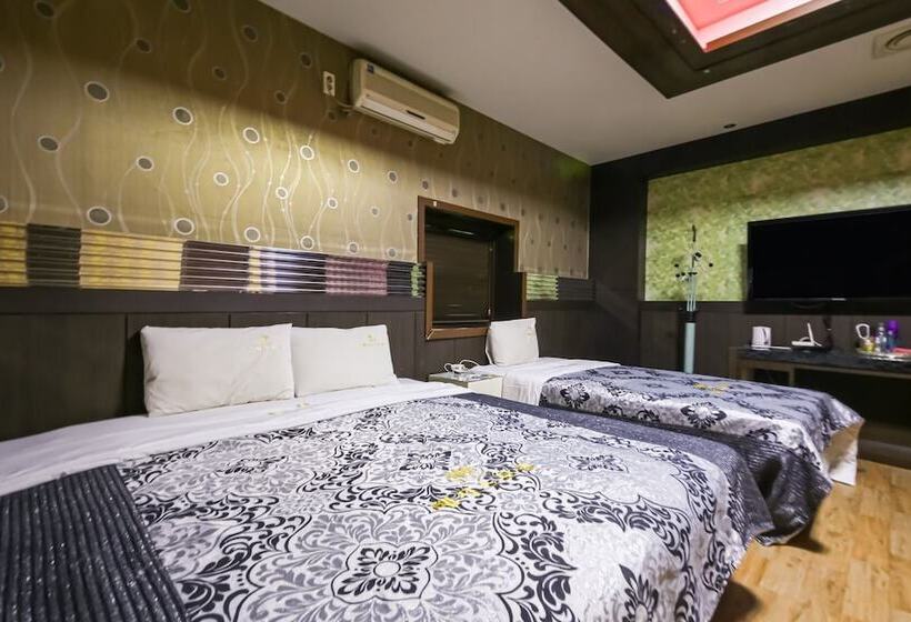 Motel Gwangju Cheomdan Hedges