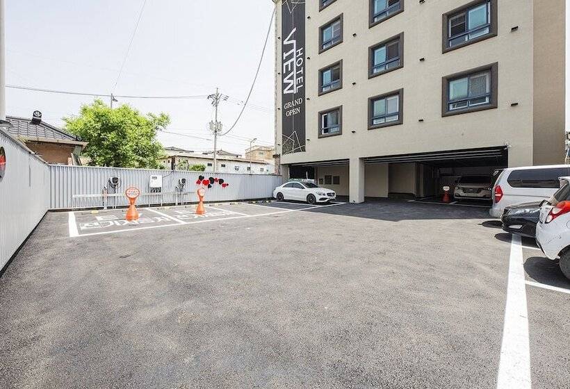 Motel Jecheon View