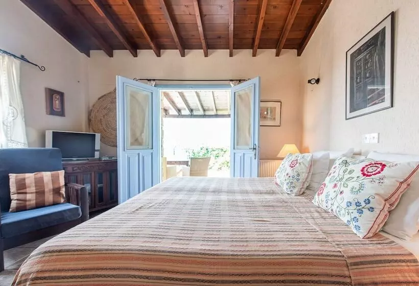 ペンション Adamos 1 Br Hotel Apartments