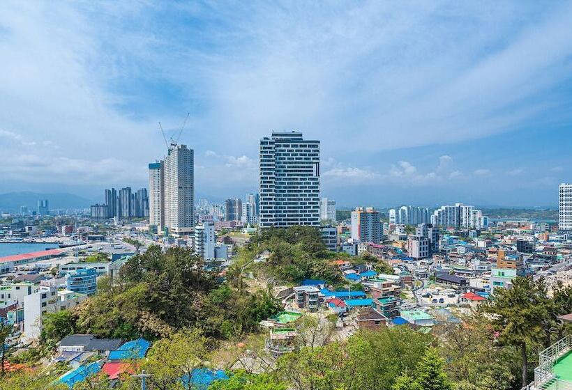 Sokcho I Park Suite Hotel And Residence