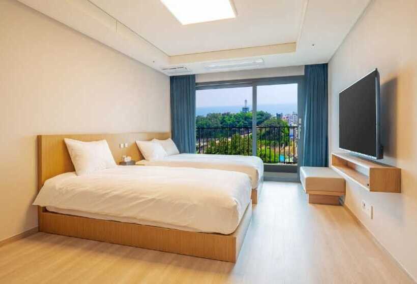 Sokcho I Park Suite Hotel And Residence