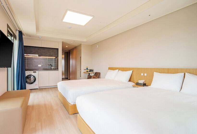Sokcho I Park Suite Hotel And Residence
