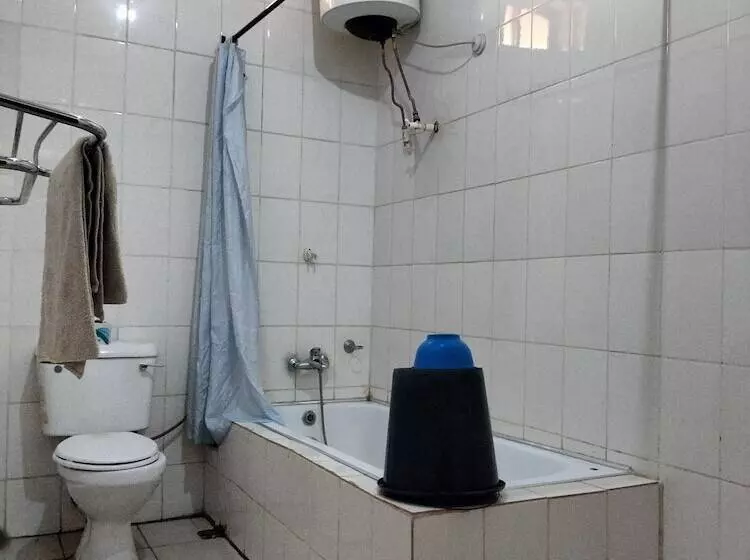 Steffan Hotel And Suites