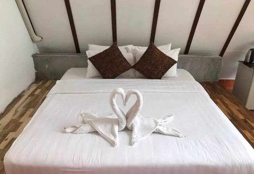 Vangvieng Angsavanh Resort