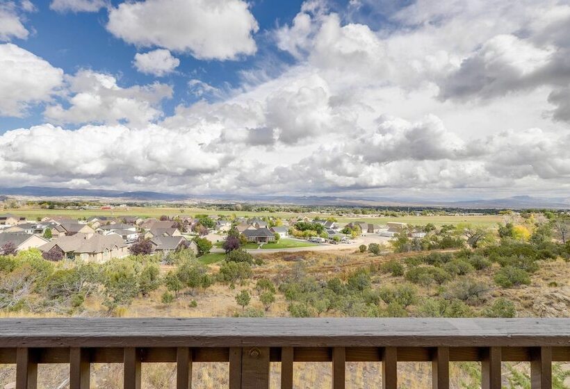 Family Friendly Utah Home: Deck, Mountain Views!