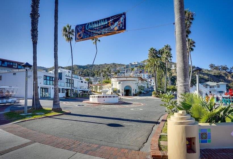 Avalon Cottage < Half Mi To Beaches & Crescent Ave