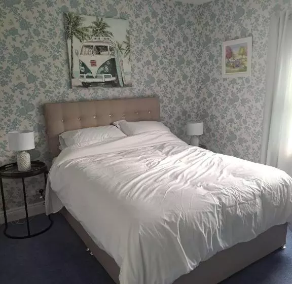 Aamiaismajoitus (B&B) New Lisnagalt Lodge