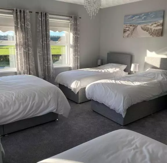 Aamiaismajoitus (B&B) New Lisnagalt Lodge