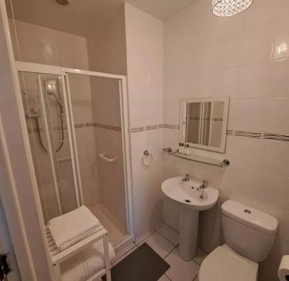 Aamiaismajoitus (B&B) New Lisnagalt Lodge