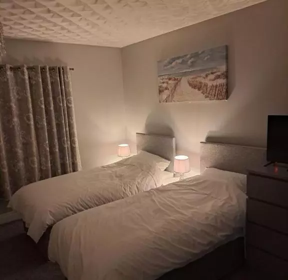 Aamiaismajoitus (B&B) New Lisnagalt Lodge