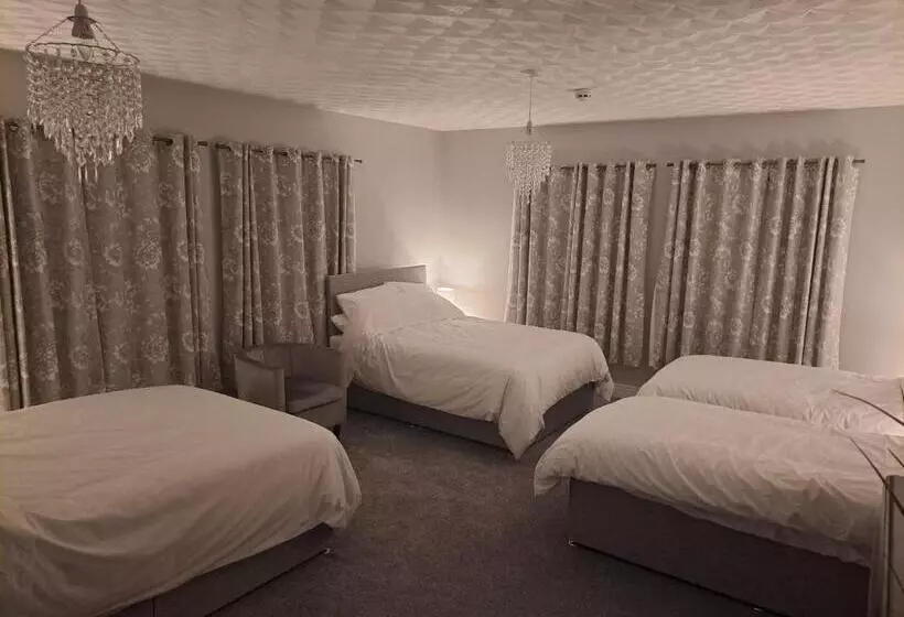 Aamiaismajoitus (B&B) New Lisnagalt Lodge