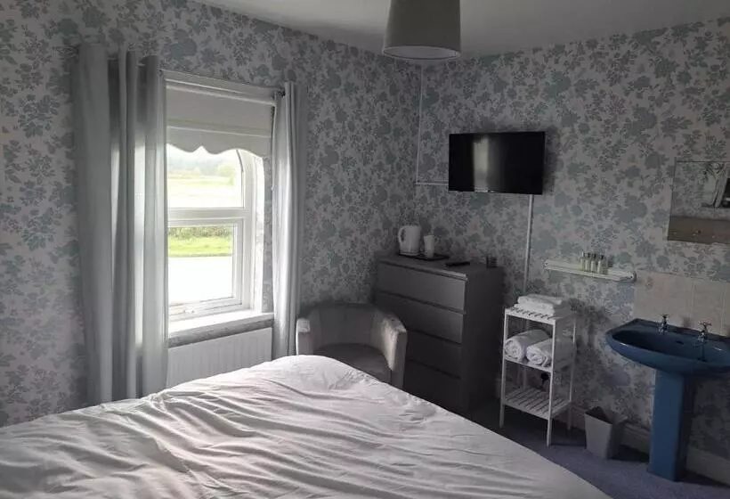 Aamiaismajoitus (B&B) New Lisnagalt Lodge