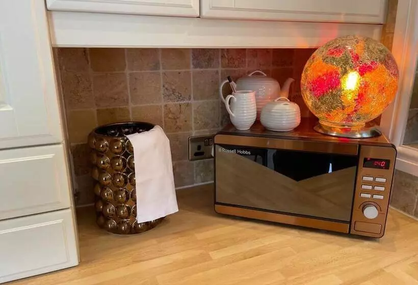 Cosy Cottage    2 Bed High End Cottage In Bawtry
