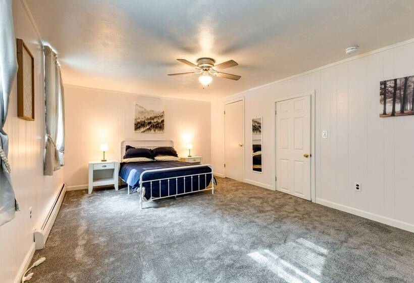 Cozy Vermont Escape   Patio, Lake & Mountain Views