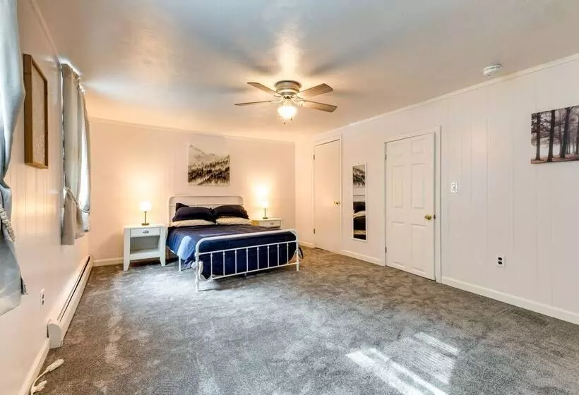 Cozy Vermont Escape   Patio, Lake & Mountain Views