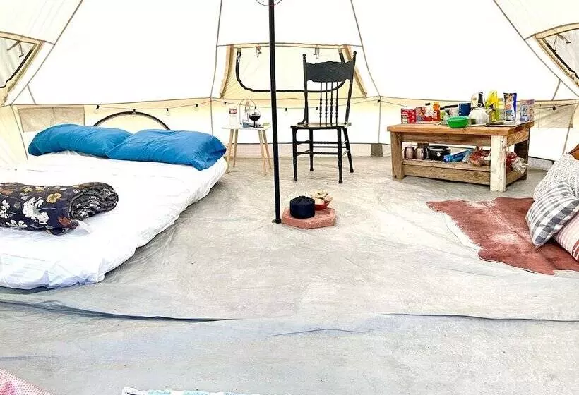 Maaseutuhotelli Beysicair Tents & Campground