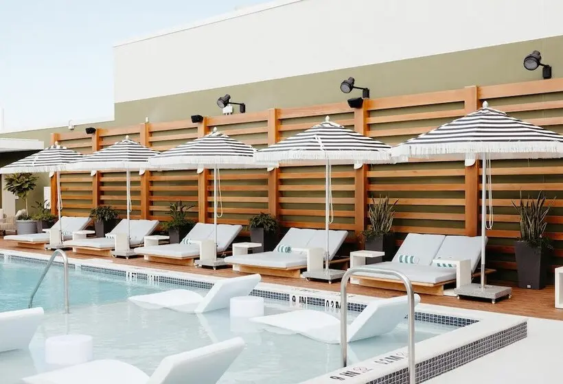 ホテル The Hiatus Clearwater Beach, Curio Collection By Hilton