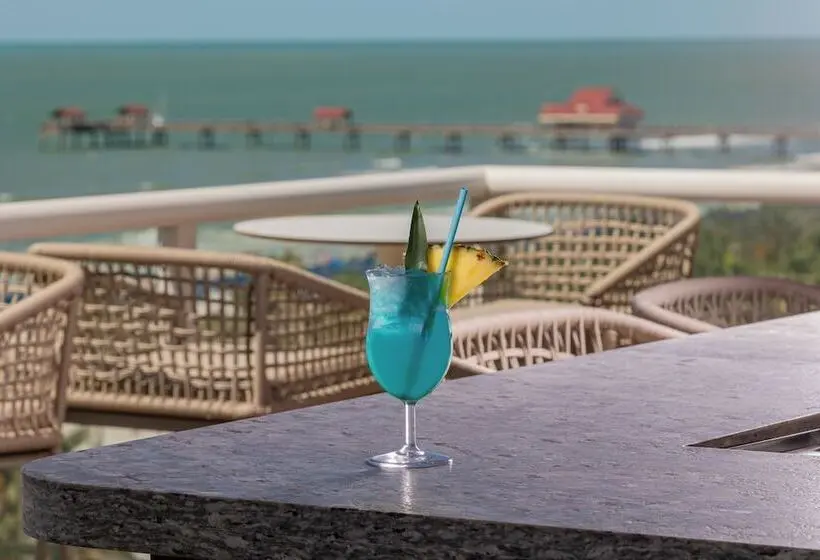 ホテル The Hiatus Clearwater Beach, Curio Collection By Hilton