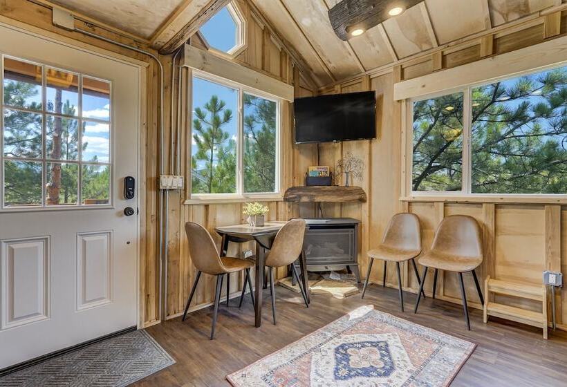 فندق Tree Eagles Nest