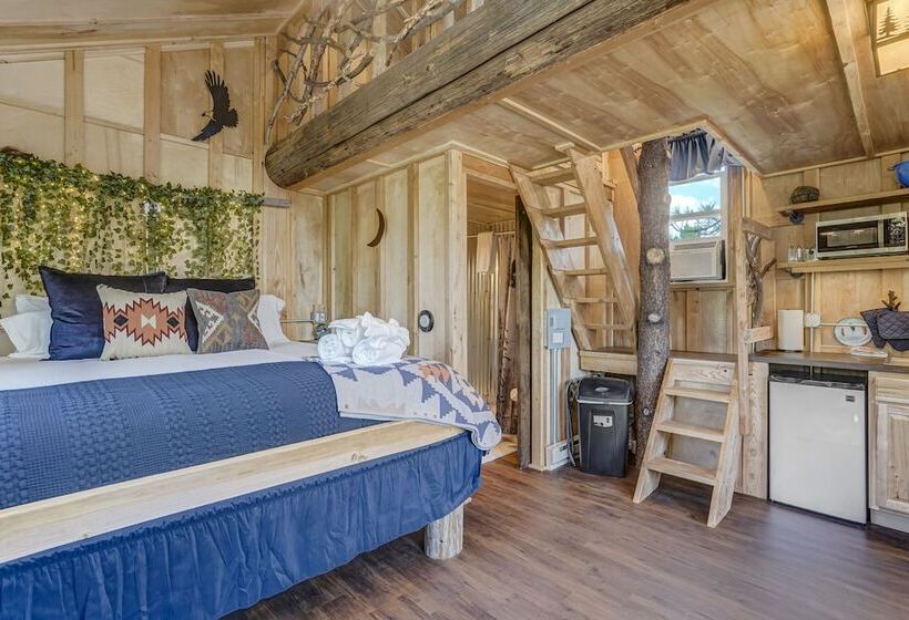 فندق Tree Eagles Nest