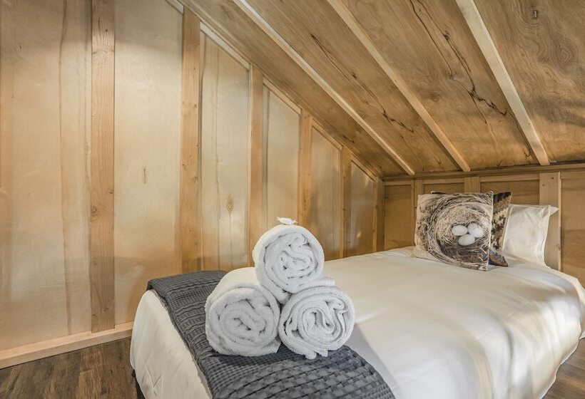 فندق Tree Eagles Nest