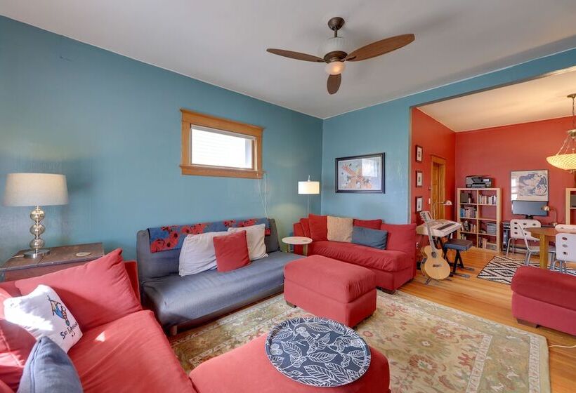 Idaho Springs Home Walk To Downtown!