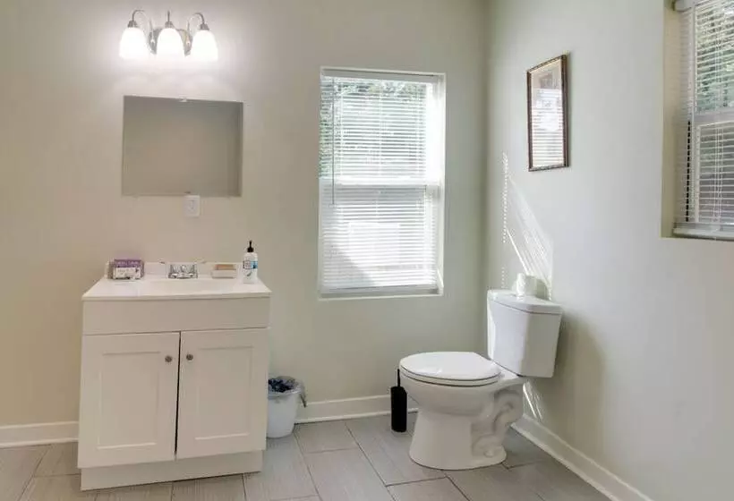 Dog Friendly Shelby Home W/ Private Yard & Hot Tub