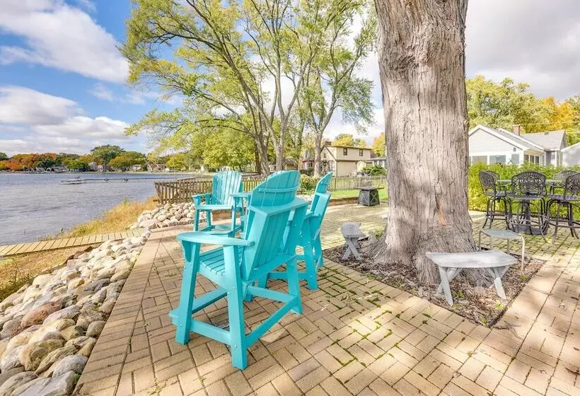 Lakefront Antioch Cottage W/ Dock & Gas Grill!