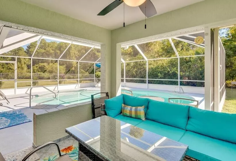 Palm Coast Home W/ Heated Pool: 3 Mi To Beach!