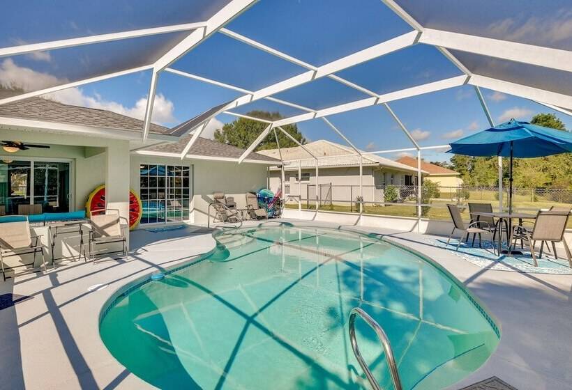 Palm Coast Home W/ Heated Pool: 3 Mi To Beach!