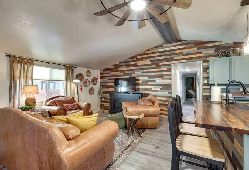 Peaceful Pinetop Hideaway W/ Yard   Dog Friendly!
